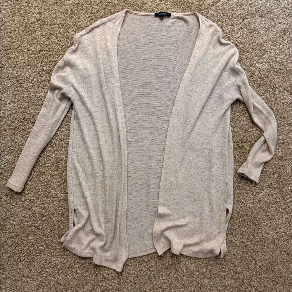 Lightweight cardigan